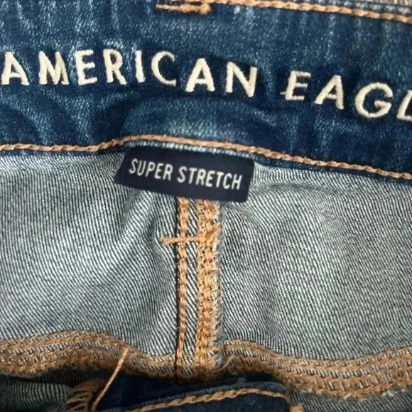 American Eagle Womans Super Strech Jeans. Size 0 - Picture 4 of 6
